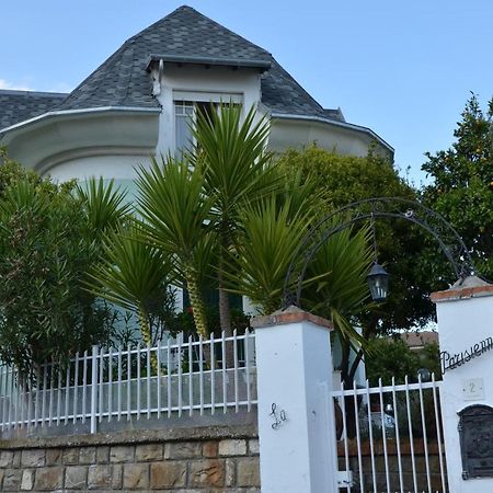 Villa La Parisienne Diano Borello Экстерьер фото