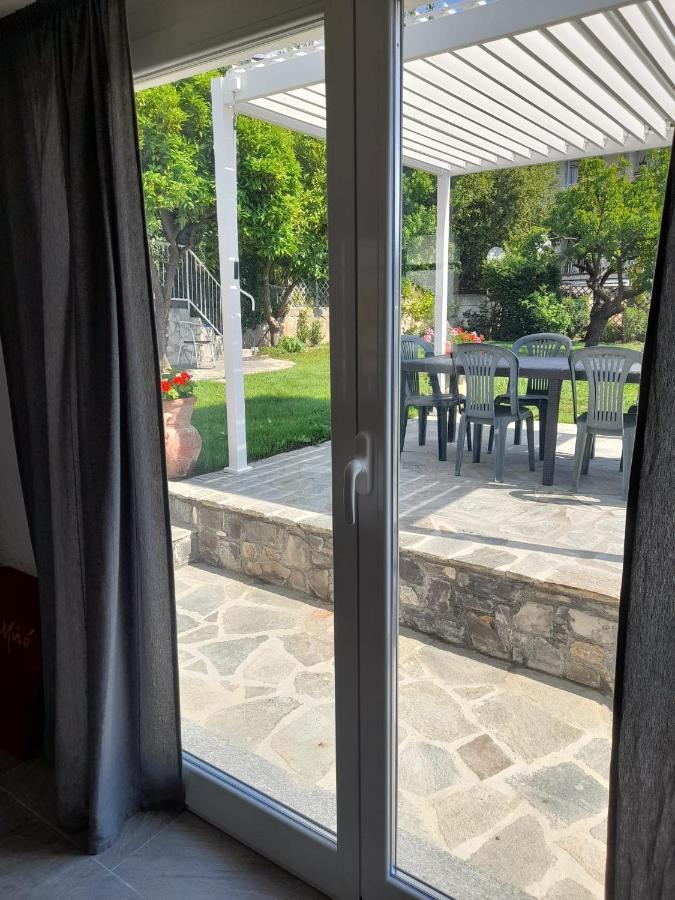 Villa La Parisienne Diano Borello Экстерьер фото