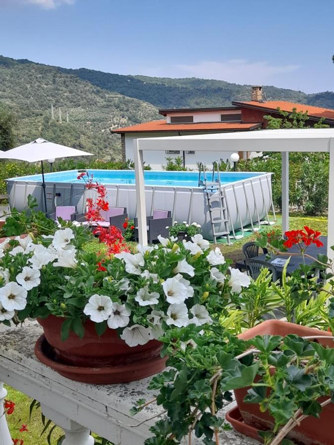Villa La Parisienne Diano Borello Экстерьер фото